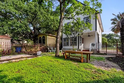 1508 E 11th Street, Austin, TX 78702 - Photo 37