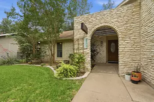 2509 Redleaf Ln, Austin, TX 78745 - Photo 27