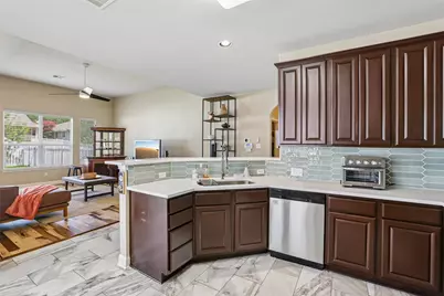201 Skinner, Kyle, TX 78640 - Photo 13