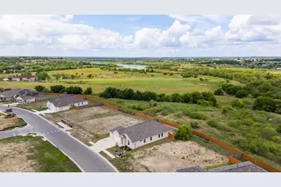 352 Backstays Loop, Kyle, TX 78640 - Photo 31