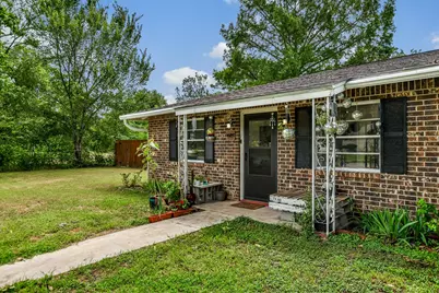 407 Hill Street, Smithville, TX 78957 - Photo 3