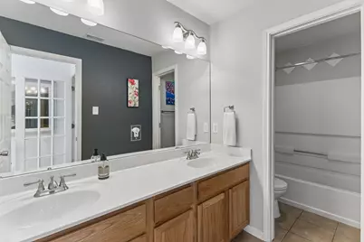 8909 Mountain Shadows Cove #B, Austin, TX 78735 - Photo 17