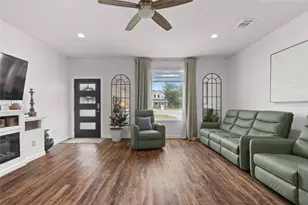 133 Koele Ct, Bastrop, TX 78602 - Photo 9
