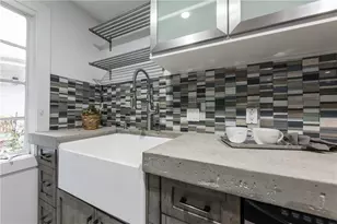 1212 Castle Hill St, Austin, TX 78703 - Photo 21