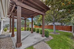 905 Victoria Ridge Dr, Pflugerville, TX 78660 - Photo 27
