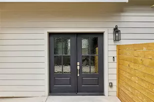 4704 Enchanted Ln, Austin, TX 78745 - Photo 3