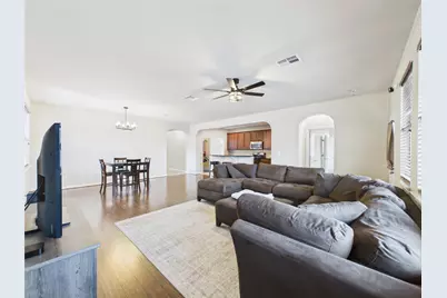 1070 Sussex Way, Round Rock, TX 78665 - Photo 7