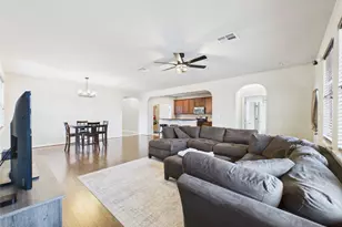 1070 Sussex Way, Round Rock, TX 78665 - Photo 7