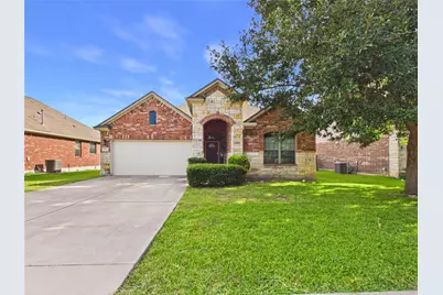 1070 Sussex Way, Round Rock, TX 78665 - Photo 1