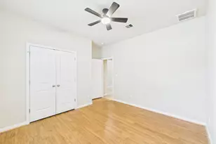 1070 Sussex Way, Round Rock, TX 78665 - Photo 11