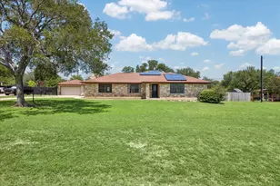 208 Maple Dr, Mountain City, TX 78610 - Photo 1