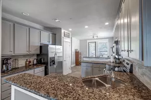 17808 Maritime Point Dr, Jonestown, TX 78645 - Photo 5