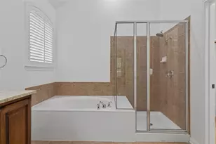 10421 Hansa Dr, Austin, TX 78739 - Photo 19