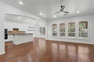 10421 Hansa Dr, Austin, TX 78739 - Photo 7