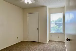 12120 Thompkins Dr, Austin, TX 78753 - Photo 13