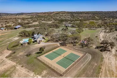 343 Cattle Creek Drive, Johnson City, TX 78636 - Photo 15