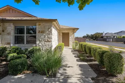 227 Avalanche Avenue, Georgetown, TX 78626 - Photo 3