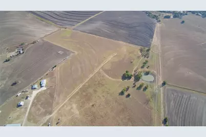 1351 Cr 320, Granger, TX 76530 - Photo 13
