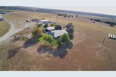 1351 Cr 320, Granger, TX 76530 - Photo 3