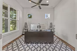 605 Gunison Dr, Austin, TX 78738 - Photo 7