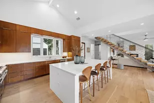 5001 Shoal Creek Blvd, Austin, TX 78756 - Photo 5