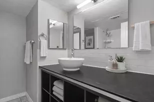 1601 Faro Dr, Austin, TX 78741 - Photo 7