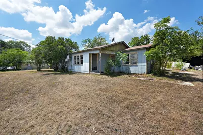 2212 Hunter Road, San Marcos, TX 78666 - Photo 5