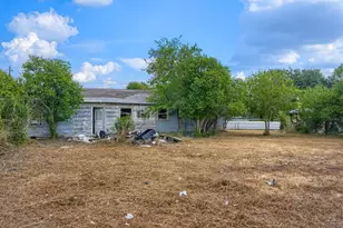 2212 Hunter Rd, San Marcos, TX 78666 - Photo 7