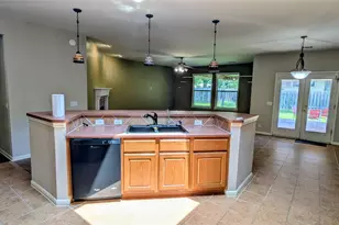 114 Ambrose Dr, Pflugerville, TX 78660 - Photo 15