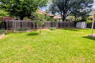 114 Ambrose Dr, Pflugerville, TX 78660 - Photo 7