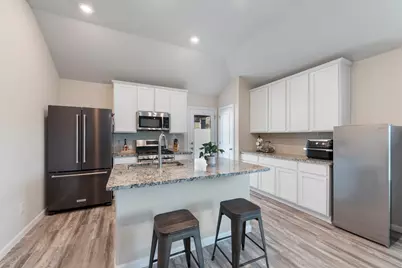 131 Rains, Kyle, TX 78640 - Photo 5