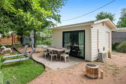 7523 Meadowview Lane, Austin, TX 78752 - Photo 27
