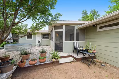 7523 Meadowview Lane, Austin, TX 78752 - Photo 25
