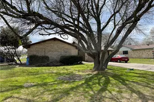 801 Old Austin Pflugerville Rd, Pflugerville, TX 78660 - Photo 1
