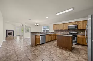11612 Timber Heights Dr, Austin, TX 78754 - Photo 9