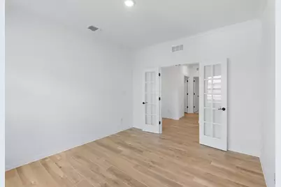 808 Crescent View Drive, Georgetown, TX 78628 - Photo 11