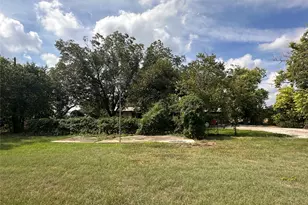 9732 FM 621, Staples, TX 78670 - Photo 15