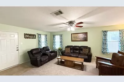 17305 Dashwood Creek Drive, Pflugerville, TX 78660 - Photo 3