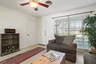 8511 Burrell Dr, Austin, TX 78757 - Photo 5