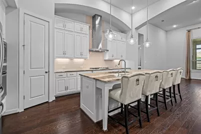116 Texon Drive, Liberty Hill, TX 78642 - Photo 5