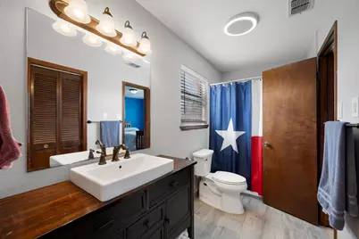 902 Ray Berglund Boulevard, Round Rock, TX 78664 - Photo 19