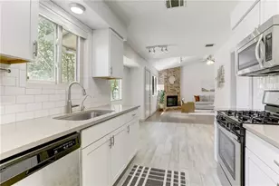 7809 Wakefield Dr, Austin, TX 78749 - Photo 5