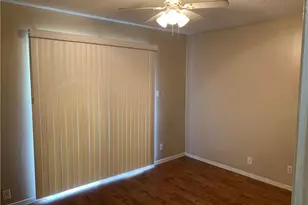 7208 Creekside Dr, Austin, TX 78752 - Photo 13