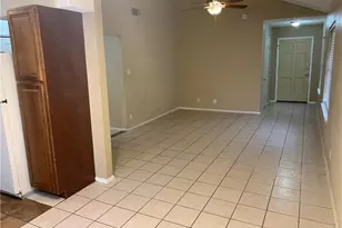 7208 Creekside Dr, Austin, TX 78752 - Photo 5