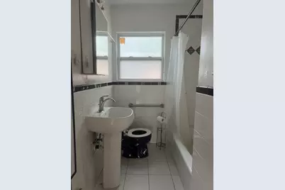 5110 Valley Oak Dr, Austin, TX 78731 - Photo 9