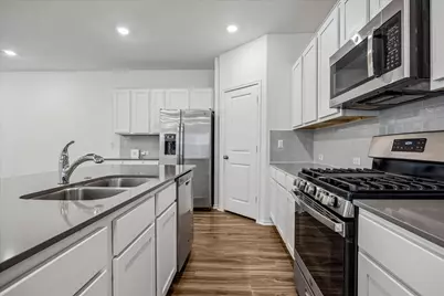 10303 Buster Drive, Austin, TX 78748 - Photo 11