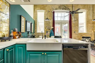 110 S Main Street S #101, Elgin, TX 78621 - Photo 15