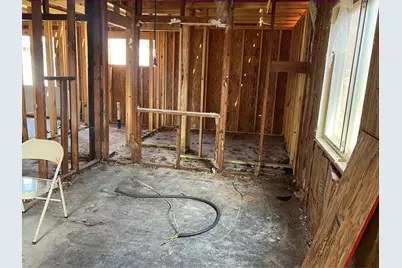 6706 Cruz Street, Austin, TX 78741 - Photo 7