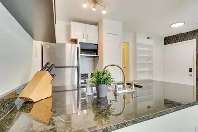 2401 Manor Rd #129, Austin, TX 78722 - Photo 21