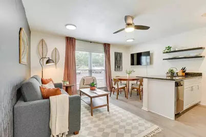 2401 Manor Rd #129, Austin, TX 78722 - Photo 5